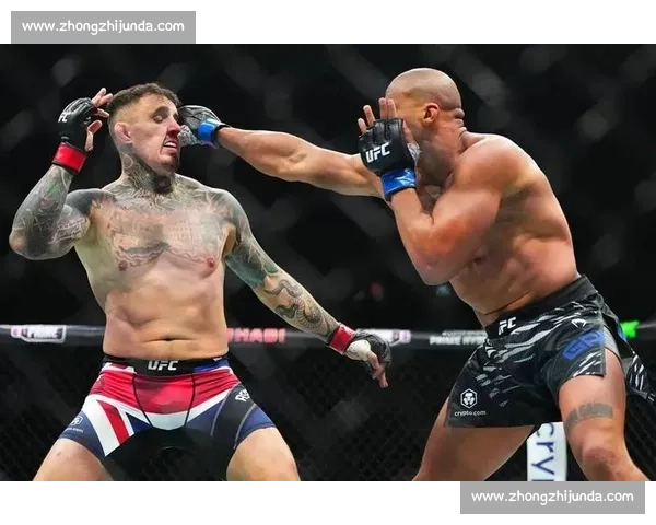 五回合血战加冕!邓恩制服杨迪罗巴,成 UFC 草量级新王 五回合血战加冕!邓恩制服杨迪罗巴,成 UFC 草量级新王